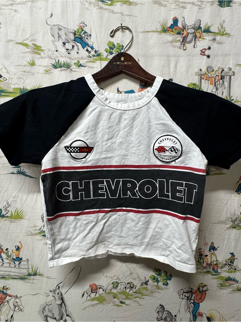 Womens Short Sleeve Chevrolet Logo cropped Tee - White & Black size medium